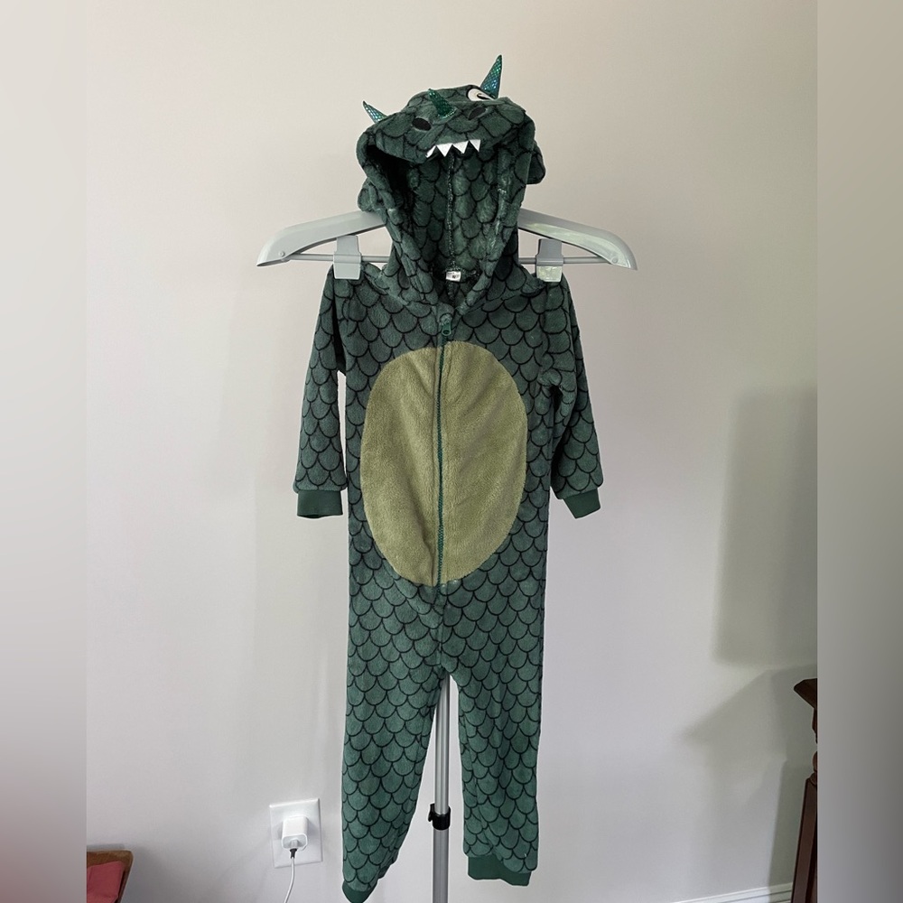 Toddler boys green dinosaur onesie size 92 (2T)